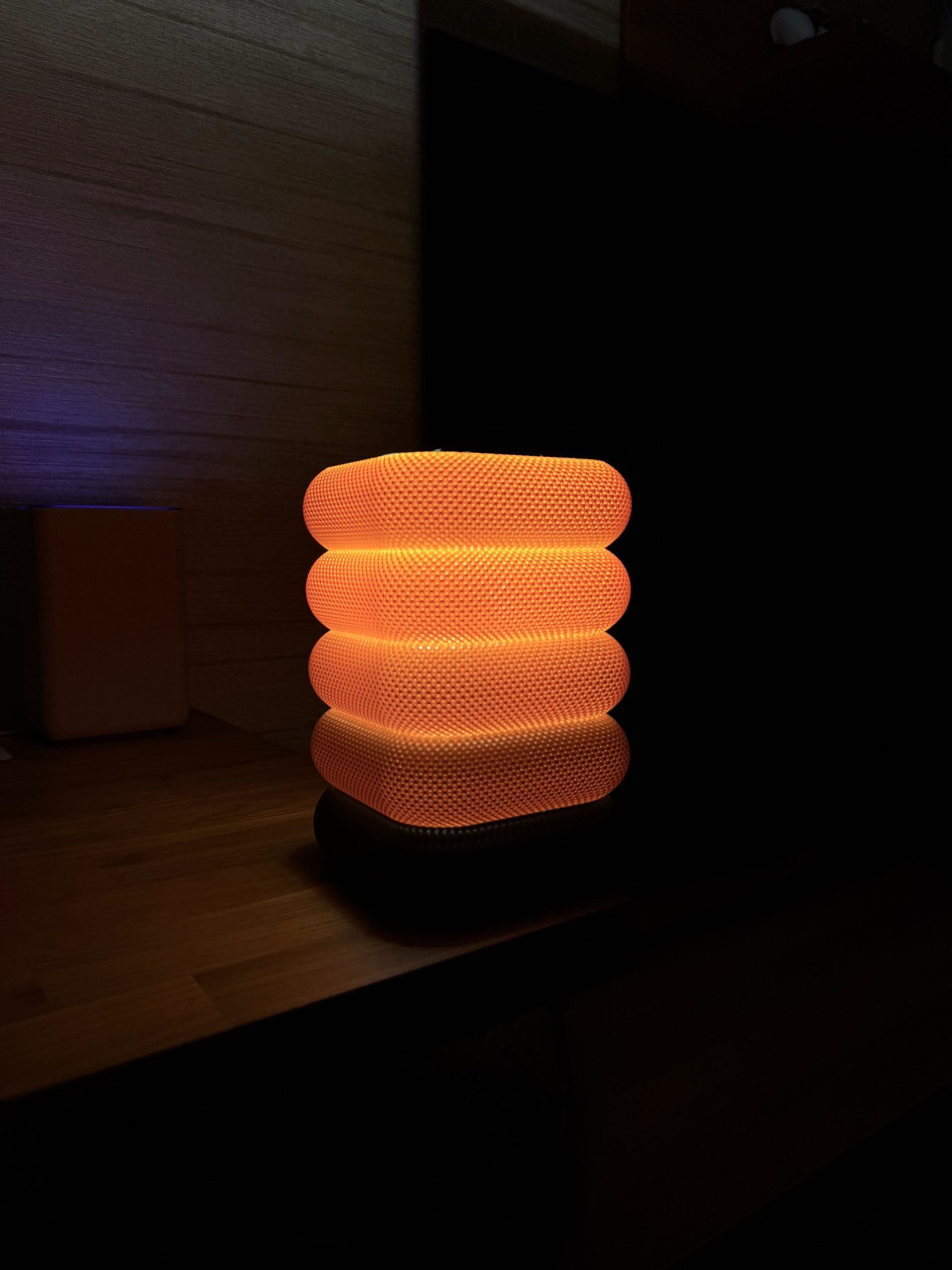 Minimalist Modern Lamp thumbnail 2