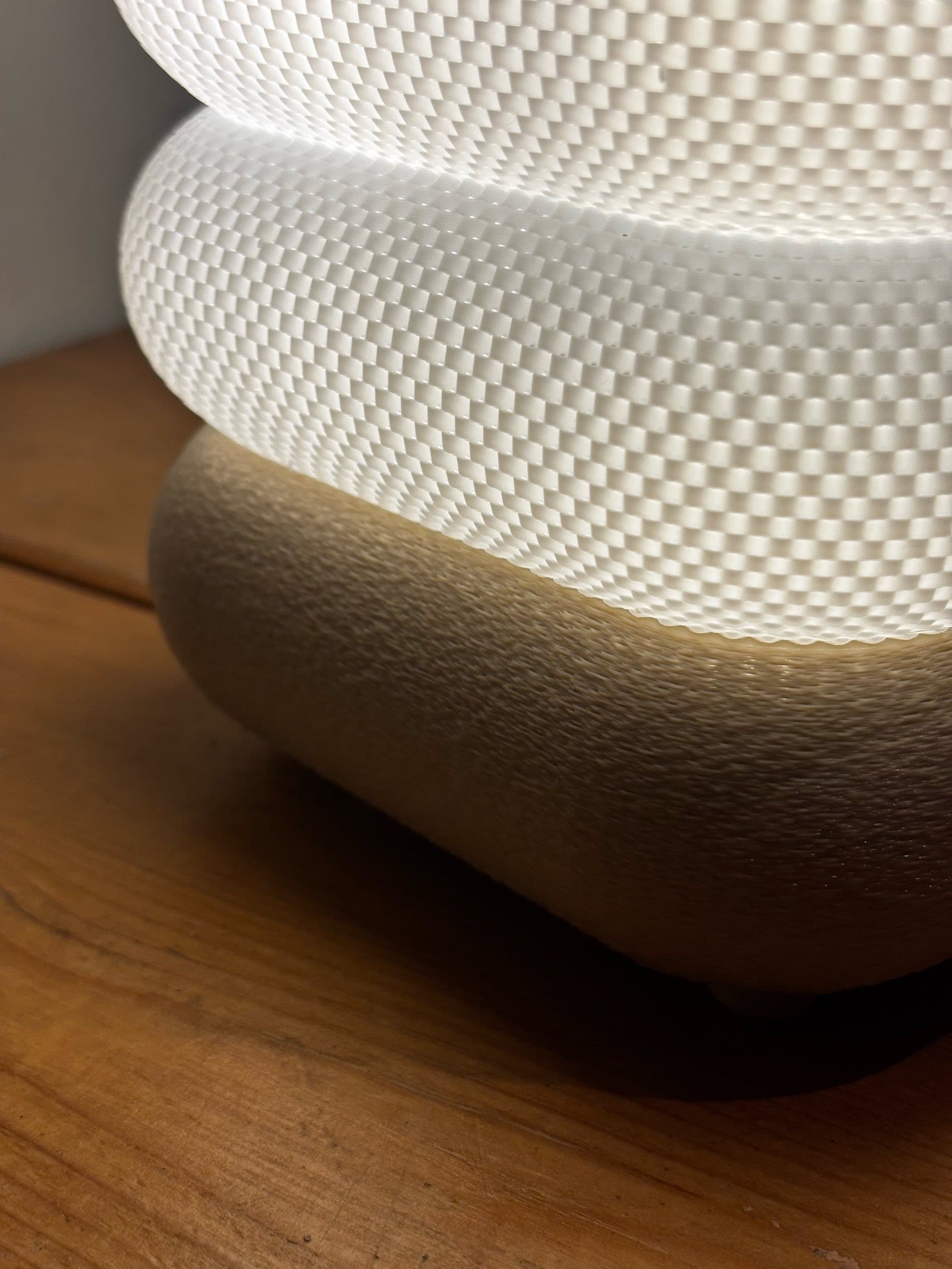 Minimalist Modern Lamp thumbnail 3